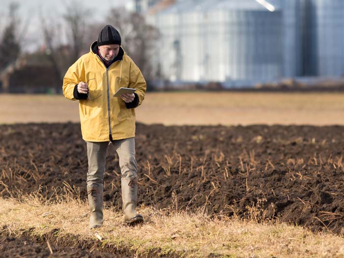 Supervisors in farming and growing have a number of tasks concerning wildlife and the environment.