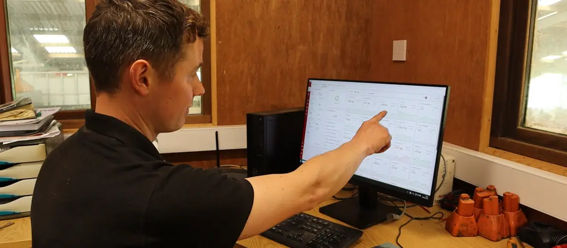 Nick Eccles - Sudells Farm, Lancashire, is making the most of technology on his dairy farm, thanks to a fully automated milking shed.