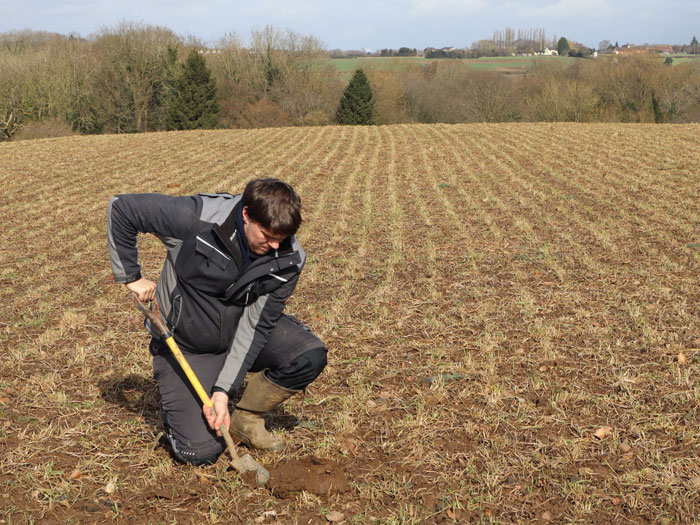 Learn how to make your own nutrient management plans to optimise the success of your crops.