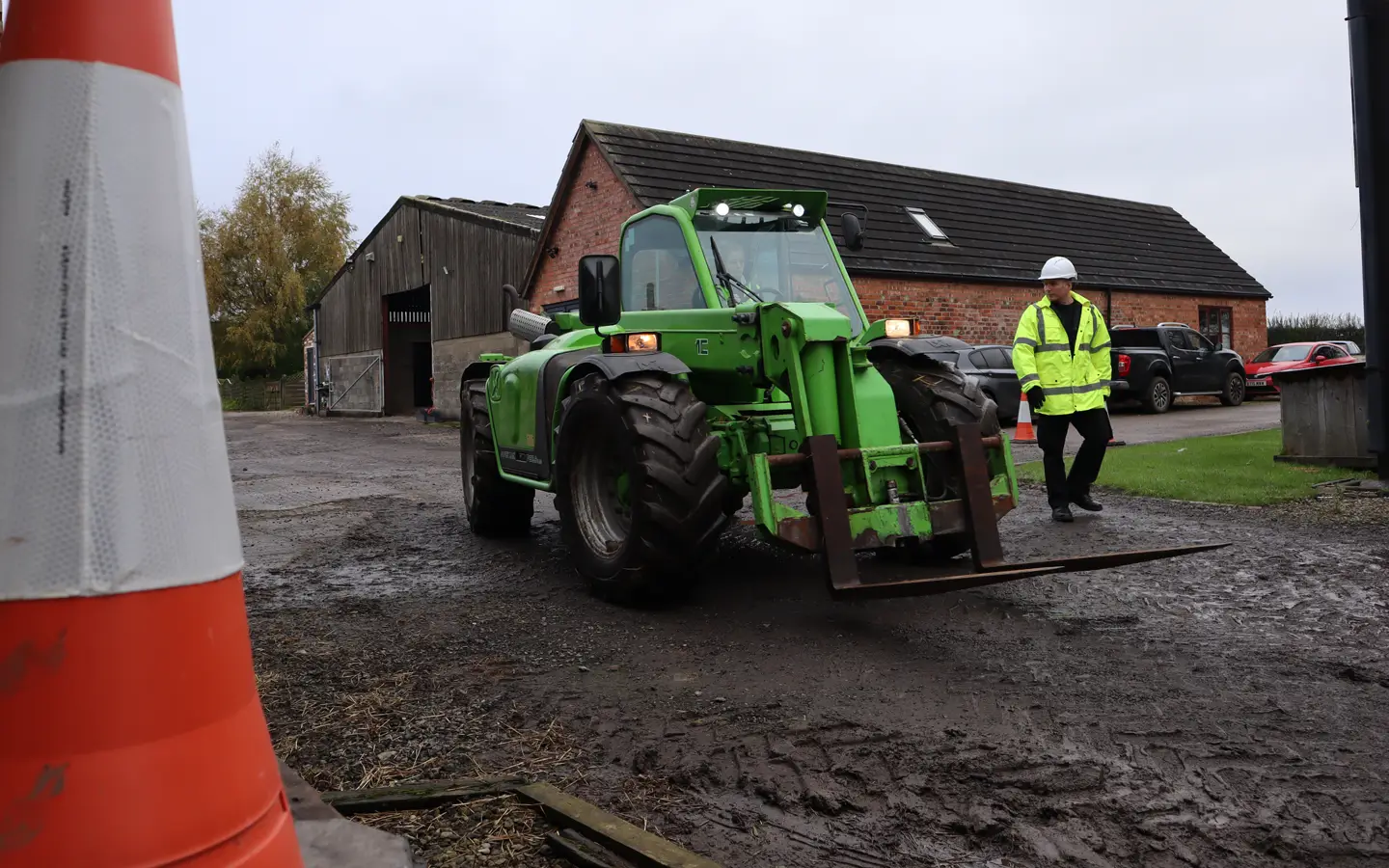 Marcus Nicholson leading a course at Vicky Anderson Training, Northallerton.